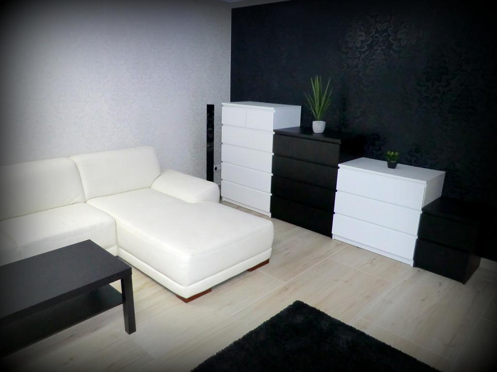 Villapark Pleasure Apartment Balatonfured Ruang foto